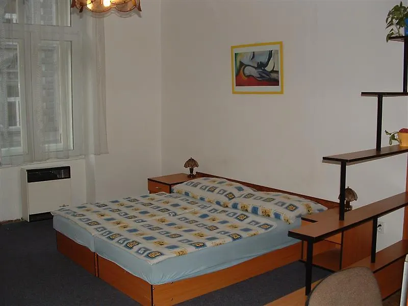 Legerova Apartment Prague
