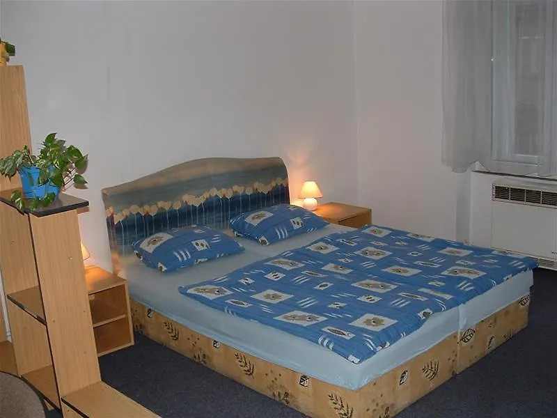 Legerova Apartment Prague